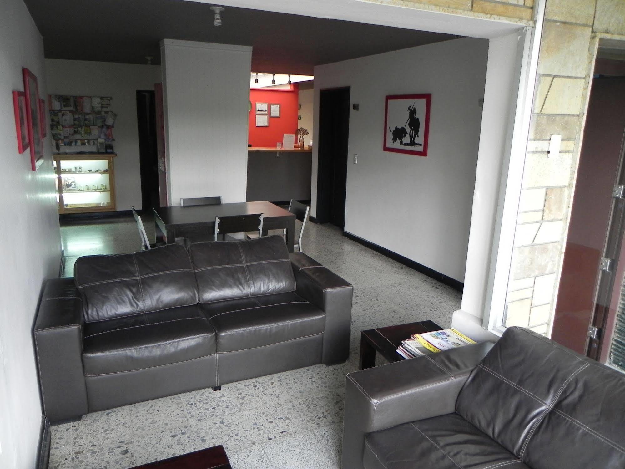 Hostal Tamarindo Inn Medellín Exteriér fotografie