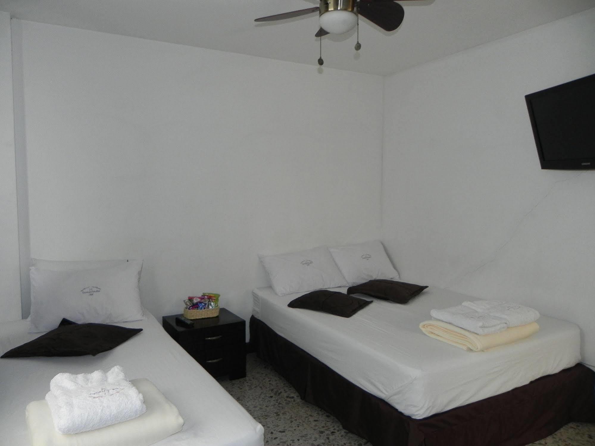 Hostal Tamarindo Inn Medellín Exteriér fotografie
